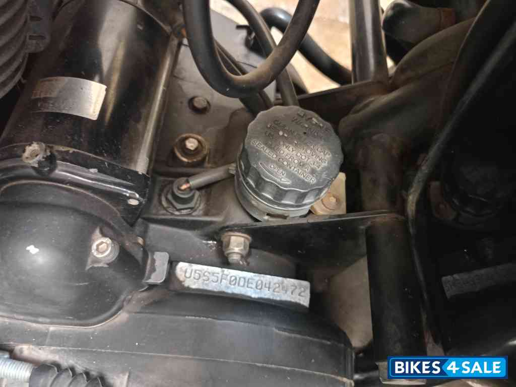 Black Royal Enfield Thunderbird 500