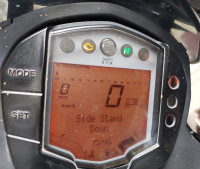 Ebony Black Met KTM Duke 200 ABS