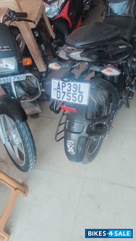 Grey Bajaj Pulsar NS125 BS6