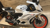 Yamaha R15 V4