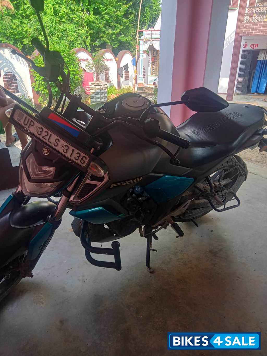 Grey And Blue Yamaha FZ FI V3 BS6