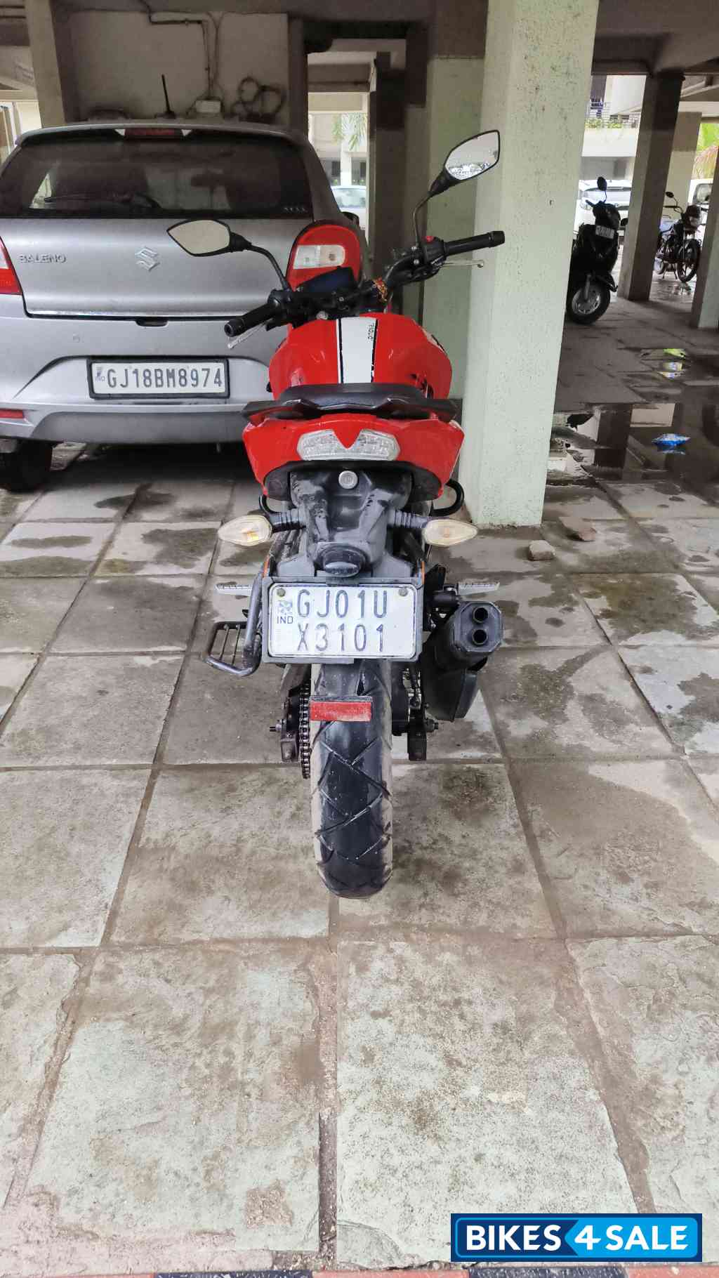 TVS Apache RTR 160 4V