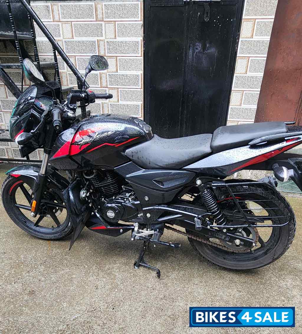 Bajaj Pulsar 150 Twin Disc BS6
