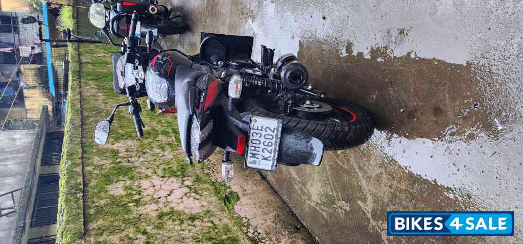 Bajaj Pulsar 150 Twin Disc BS6 Bajaj Pulsar 150 Twin Disc BS6