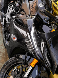 Yamaha R15 V4