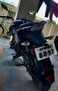 TVS Apache RTR 200 4V