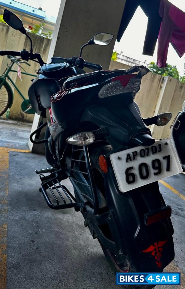 TVS Apache RTR 200 4V