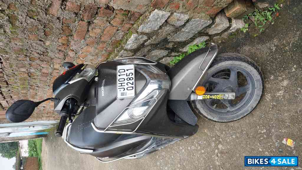 Metallic Grey Honda Activa 125