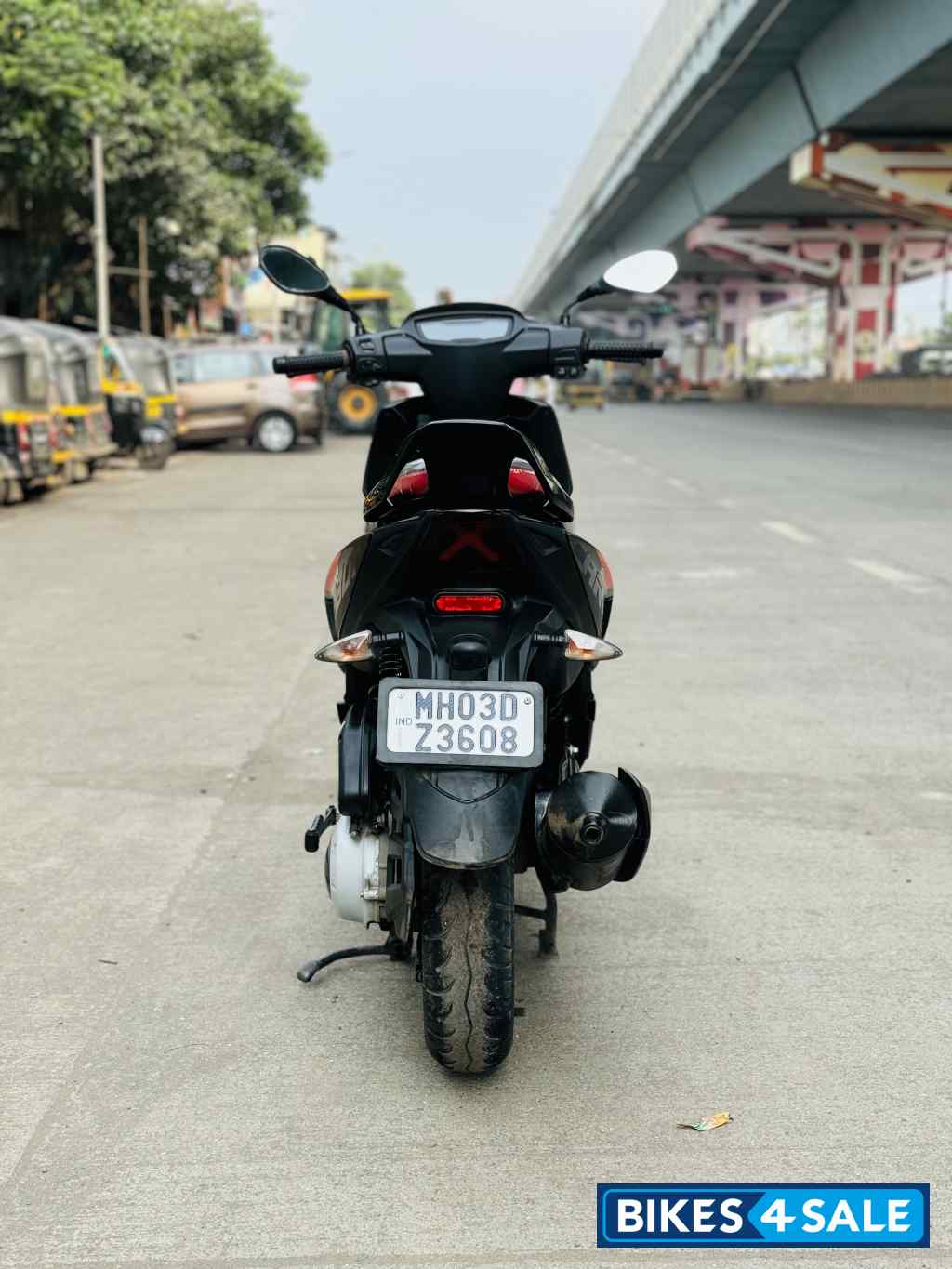 Aprilia SR 160 Carbon ABS Aprilia SR 160 Carbon ABS