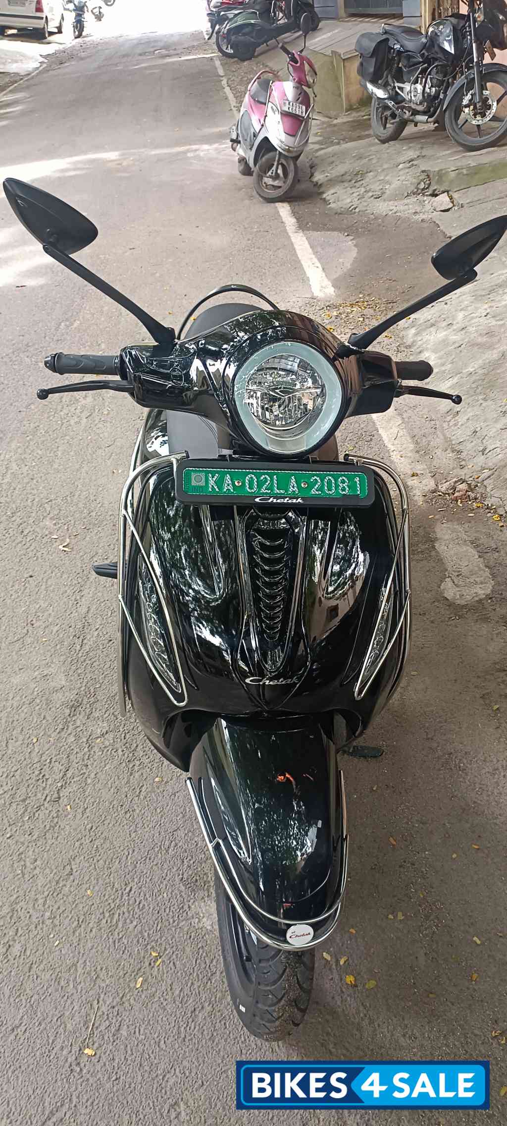 Black Bajaj Chetak Blue 2901 Tecpac