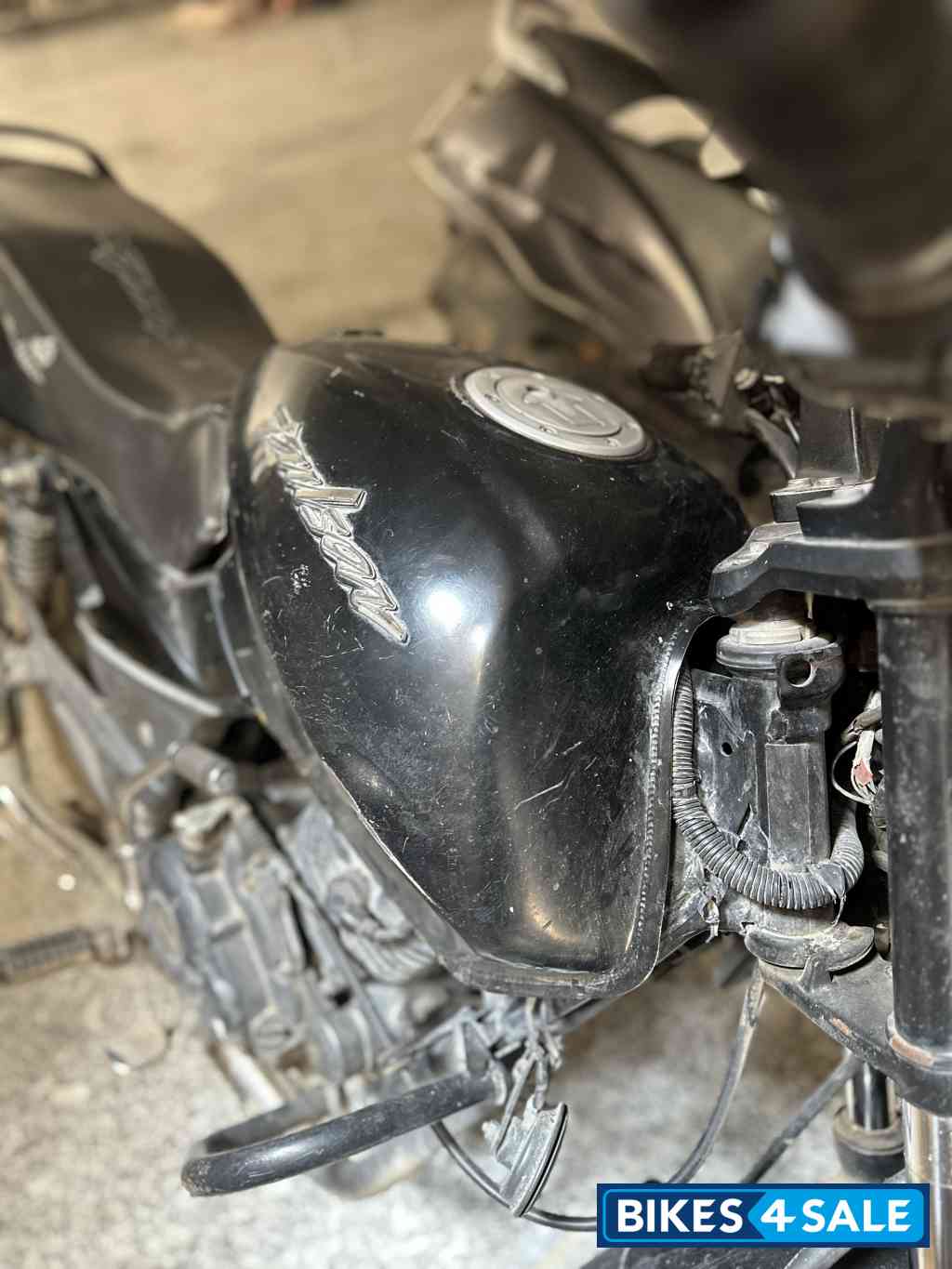 Black Bajaj Pulsar 150