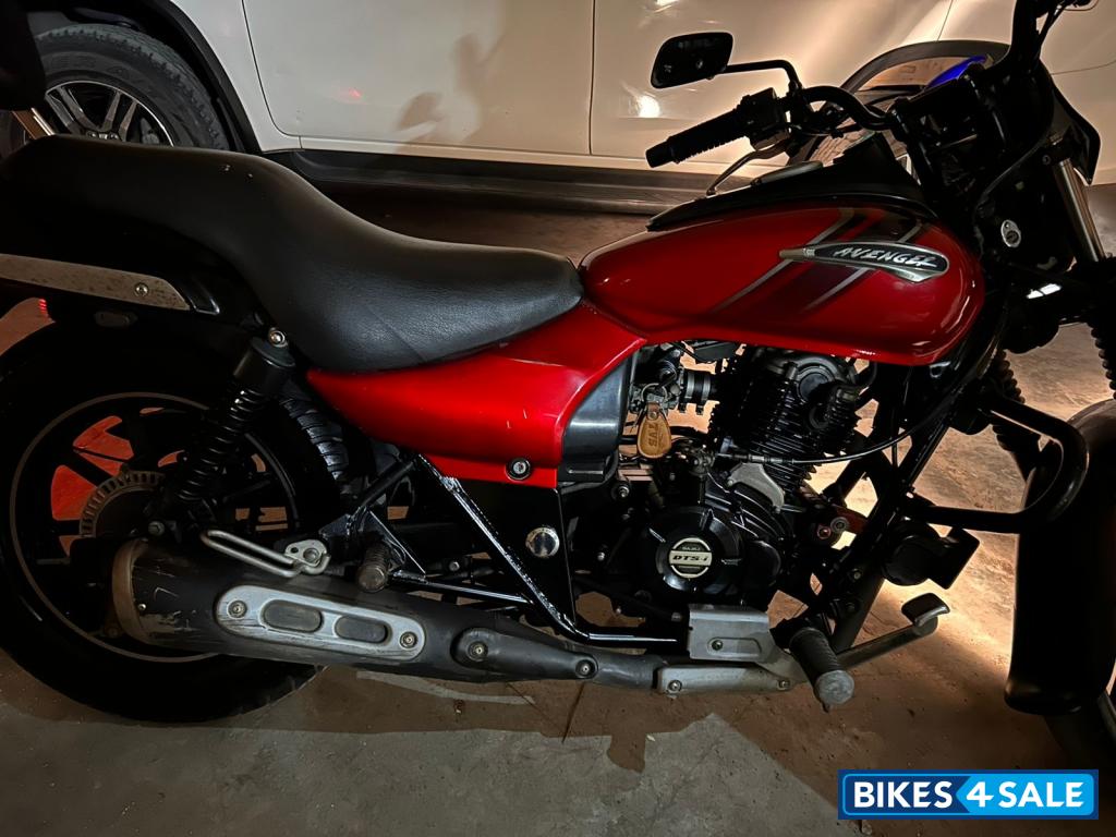 Bajaj Avenger Street 160