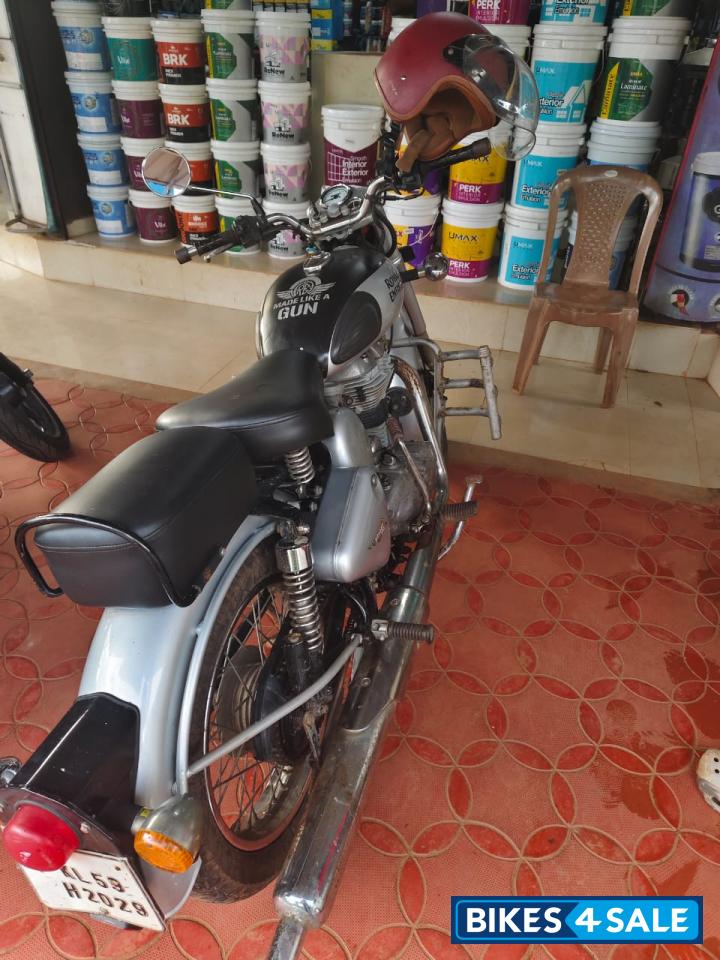 Royal Enfield Classic 350