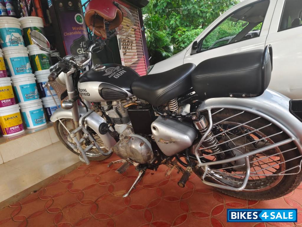 Royal Enfield Classic 350