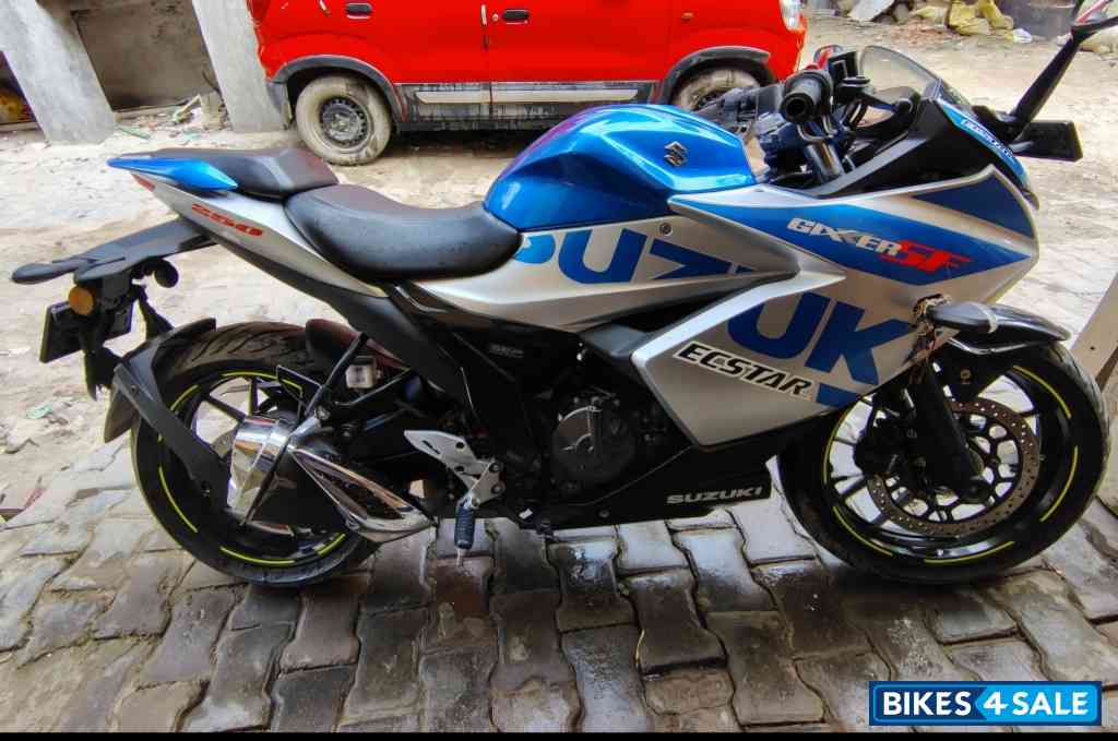 Suzuki Gixxer SF 250 BS6