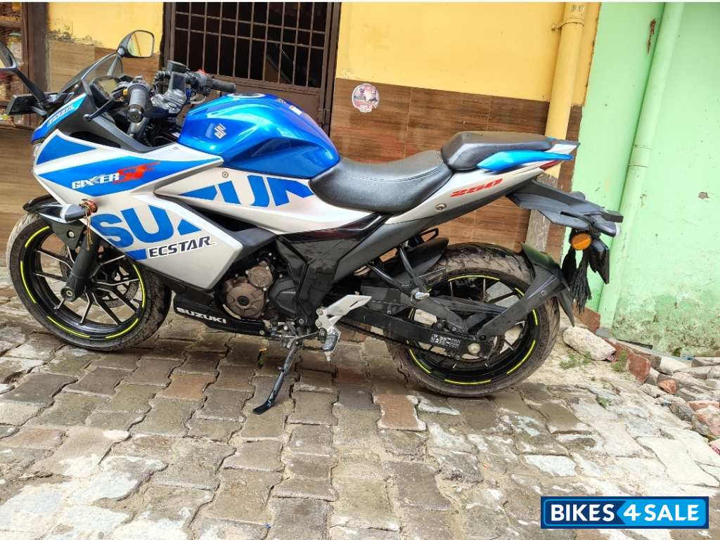 Suzuki Gixxer SF 250 BS6