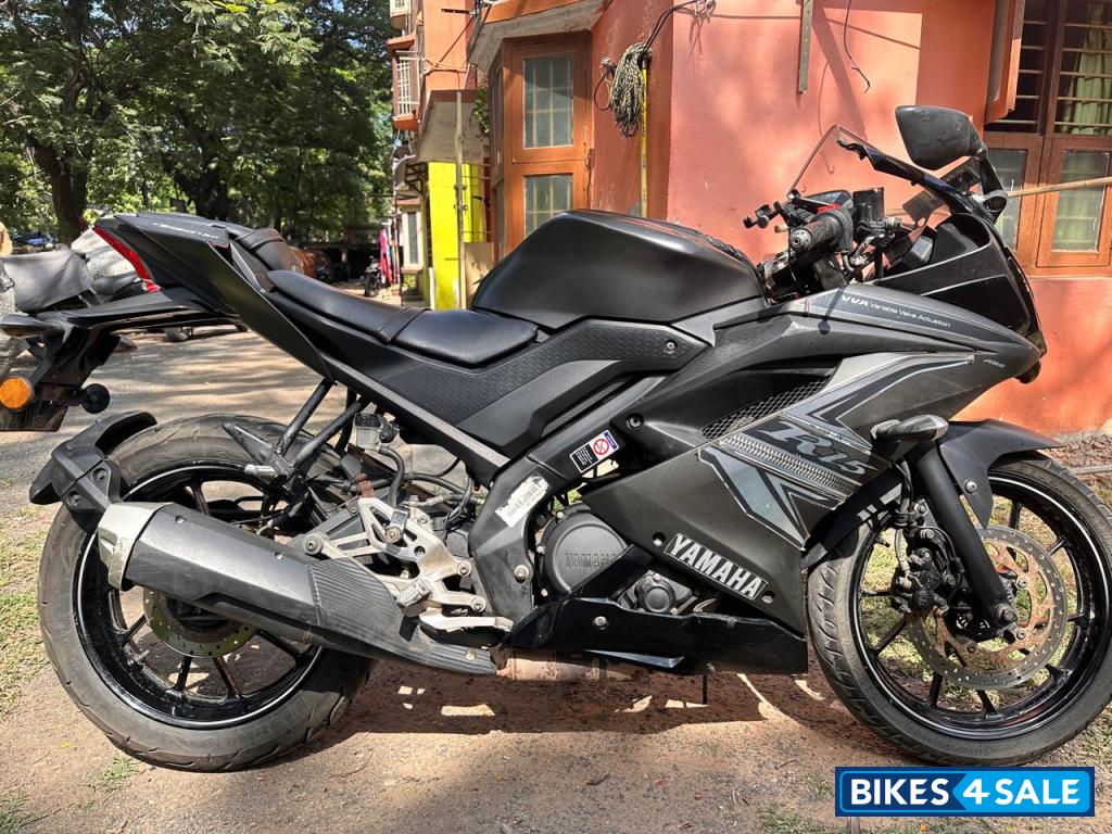 Yamaha YZF R15 V3 BS6