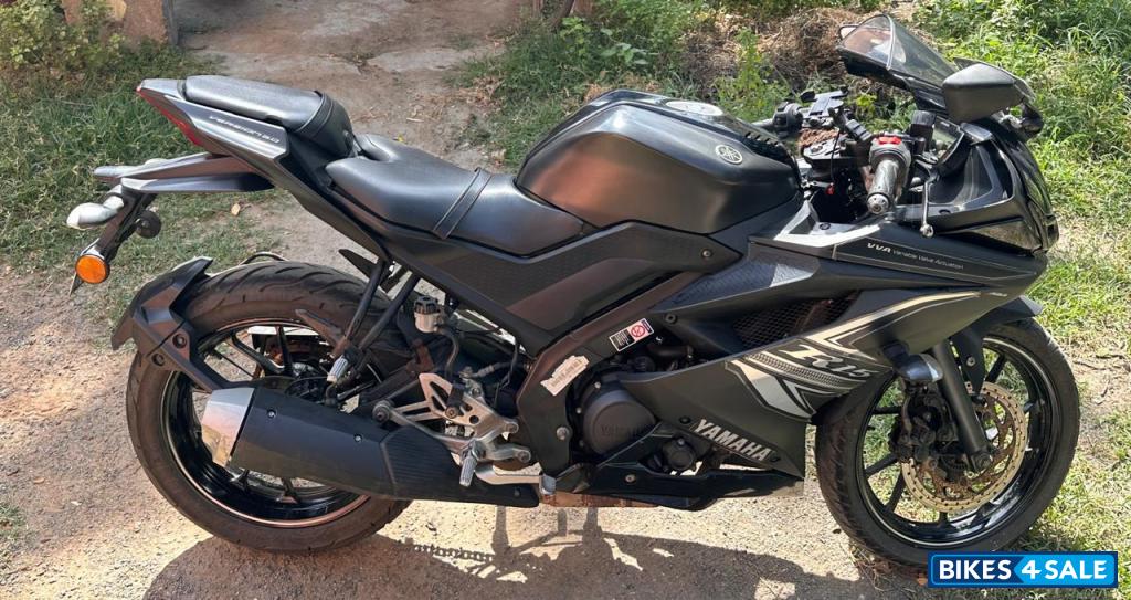 Yamaha YZF R15 V3 BS6