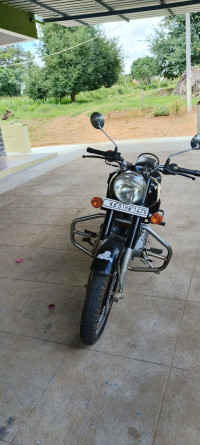 Black Royal Enfield Classic 350