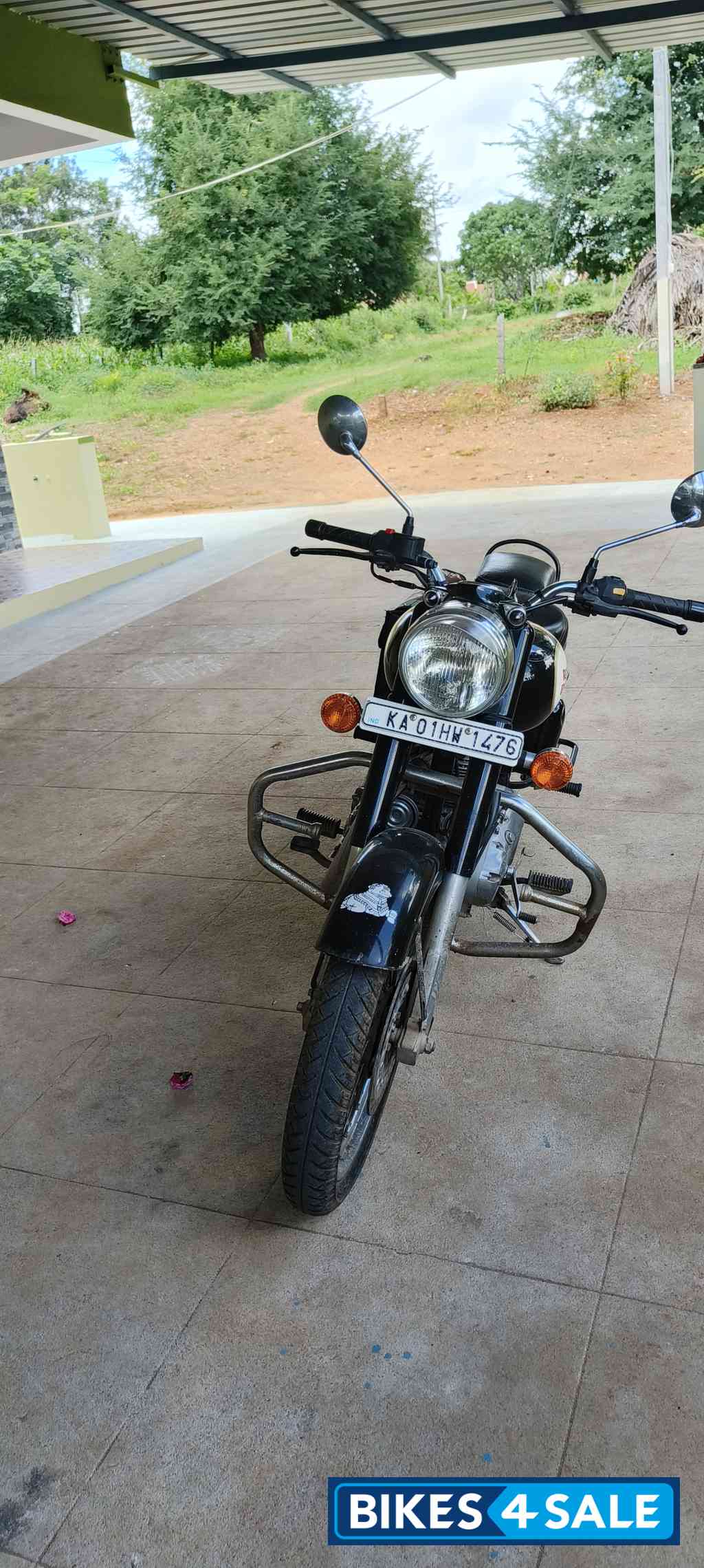 Black Royal Enfield Classic 350