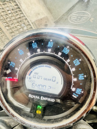 Royal Enfield Meteor 350 Supernova