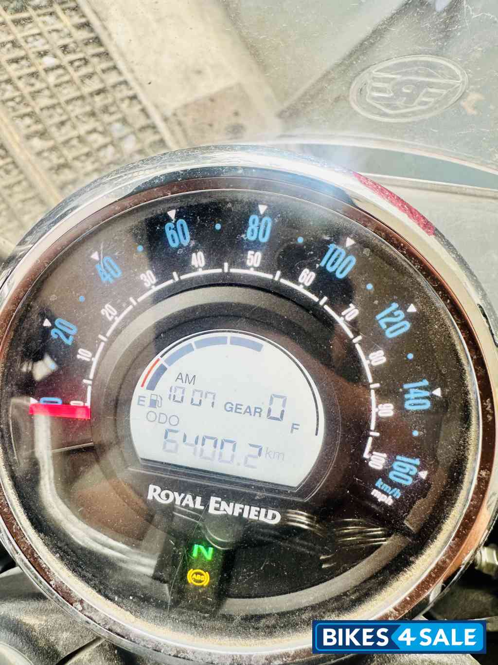 Royal Enfield Meteor 350 Supernova