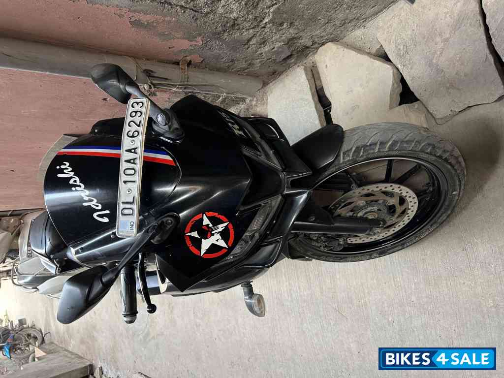 Bleck Yamaha YZF R15 V3 Bleck Yamaha YZF R15 V3