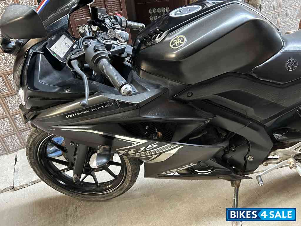 Bleck Yamaha YZF R15 V3 Bleck Yamaha YZF R15 V3