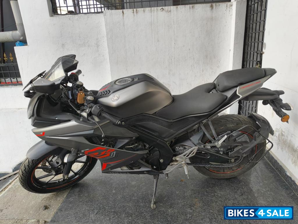 Yamaha YZF R15 V3 BS6
