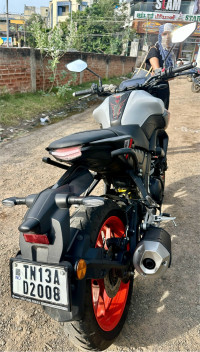 Vermilion White Yamaha MT-15 Ver 2.0