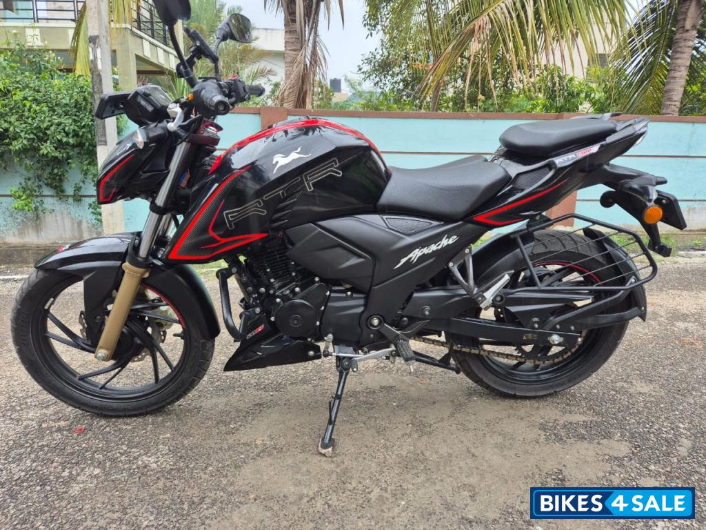 Black With Red TVS Apache RTR 200 4V 2020