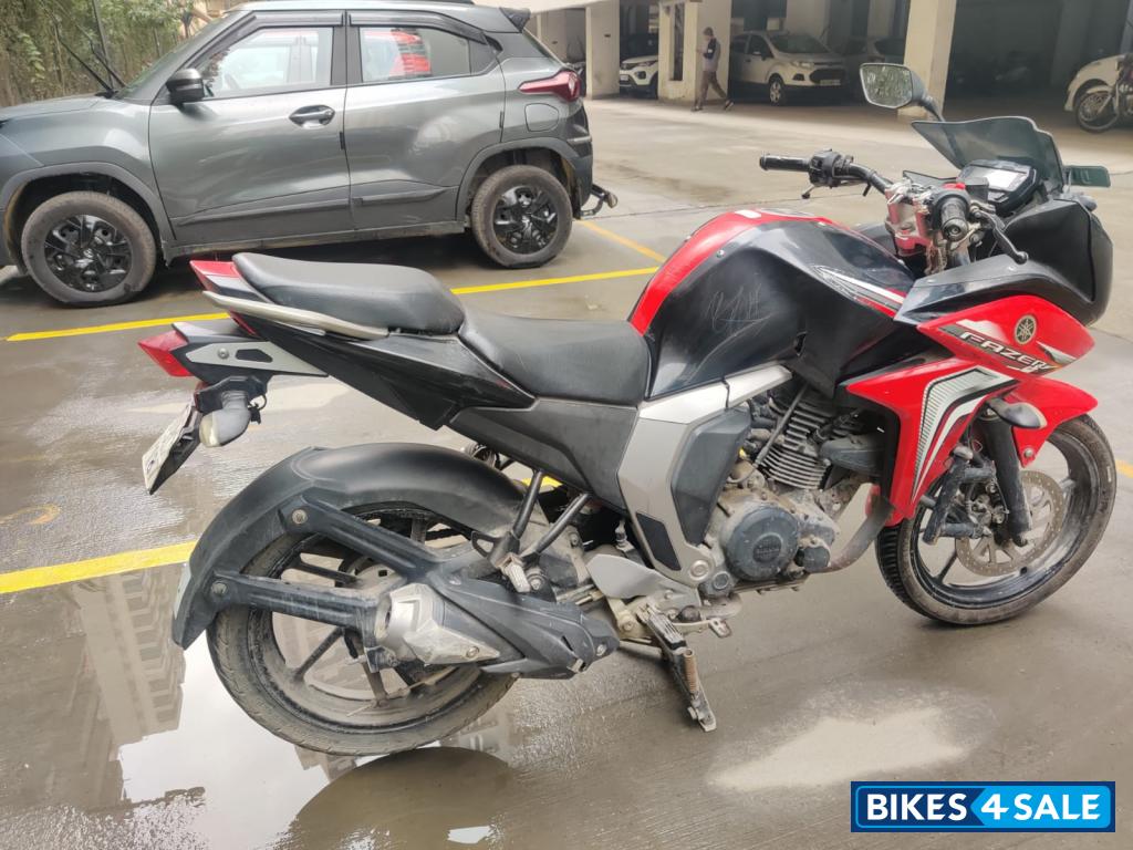 Yamaha Fazer FI V2