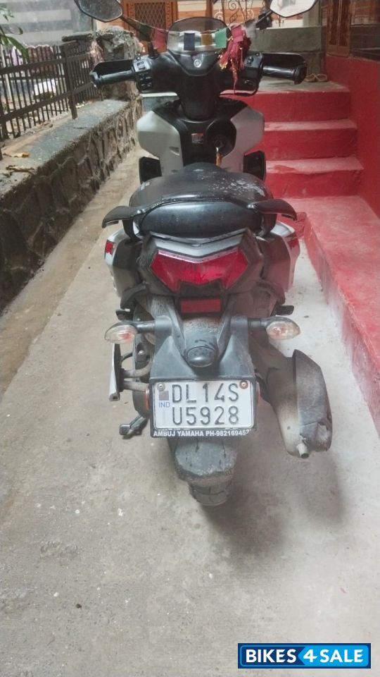 Yamaha RayZR Street Rally 125 Fi Hybrid