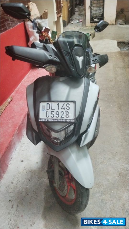 Yamaha RayZR Street Rally 125 Fi Hybrid