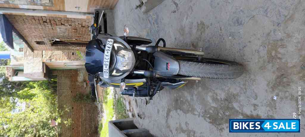 Gray TVS Apache RTR 200 4V