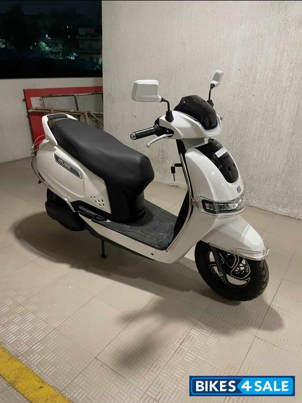 White TVS iQube Electric White TVS iQube Electric