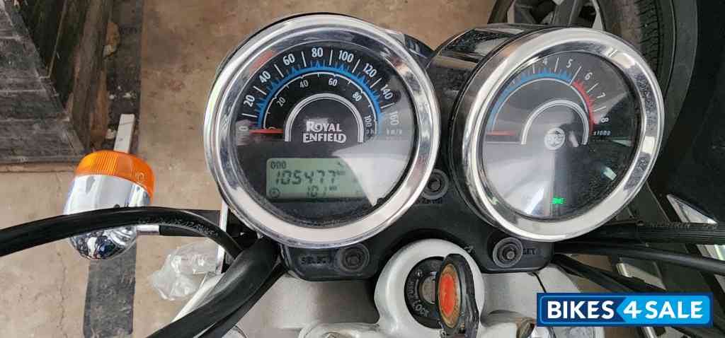 Blue Royal Enfield Thunderbird TwinSpark 350