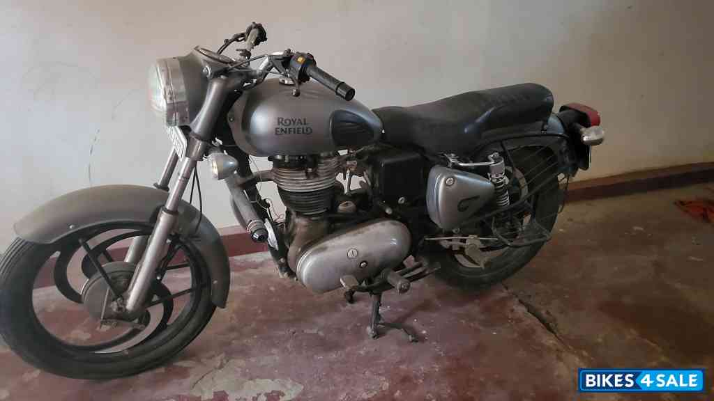 Royal Enfield Bullet 350