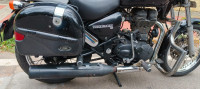 Black Royal Enfield Thunderbird 500