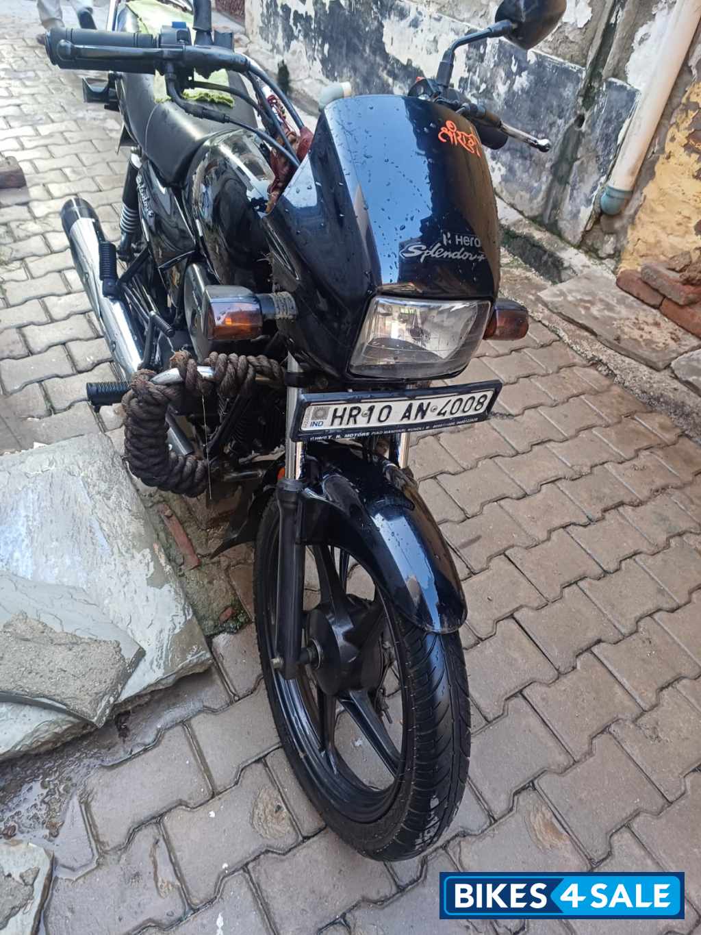 Hero Splendor Plus Black and Accent