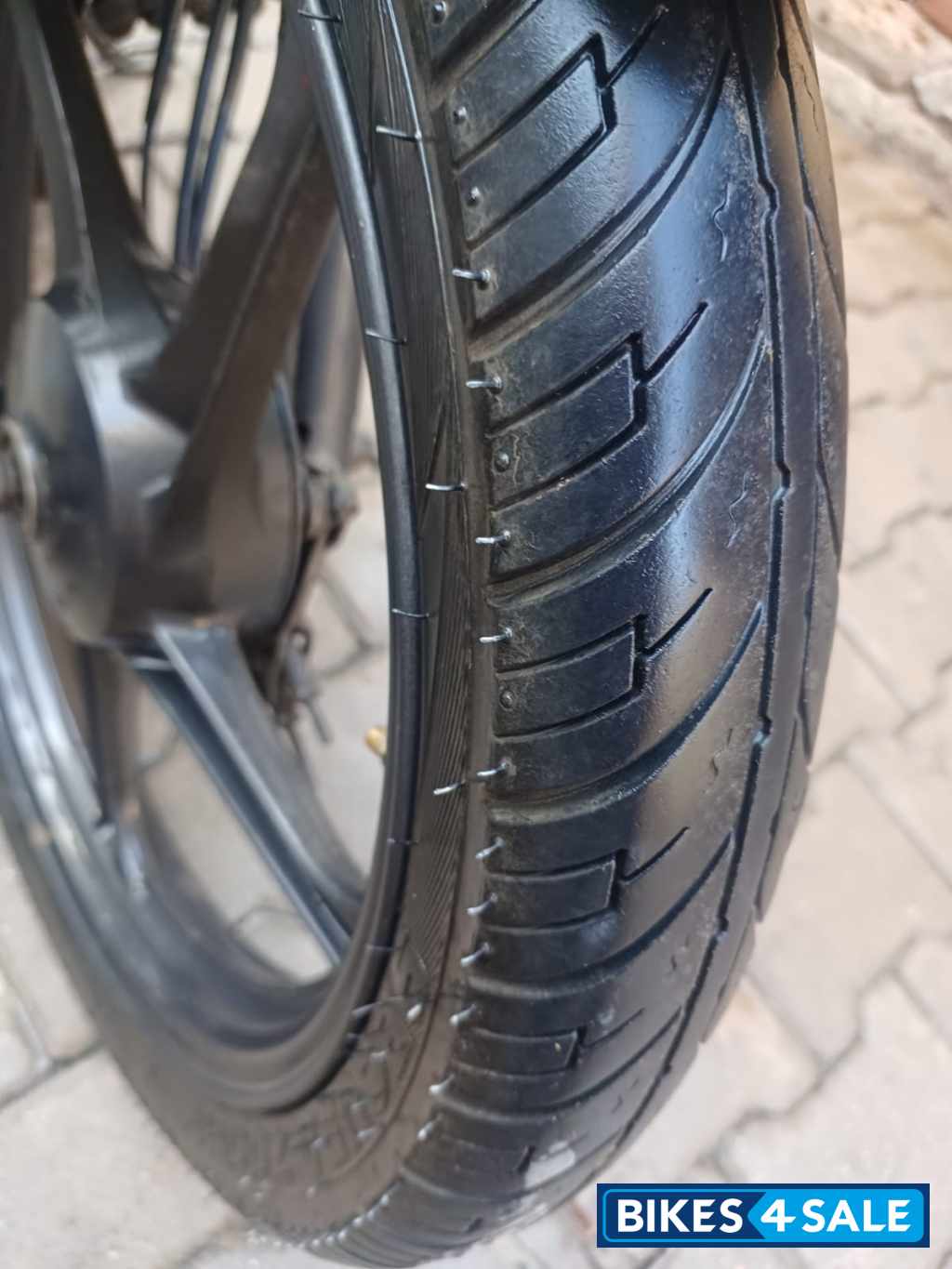 Hero Splendor Plus Black and Accent