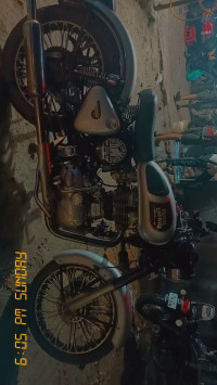 Royal Enfield Bullet 350