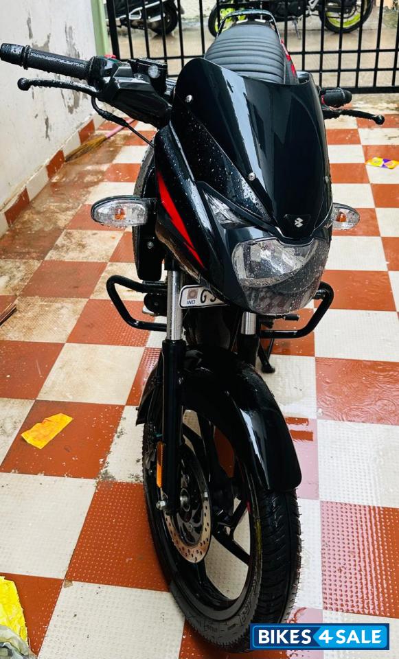 Bajaj Pulsar 125