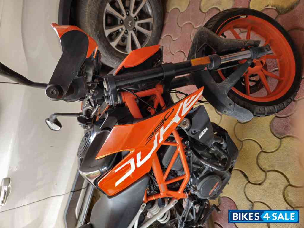 KTM Duke 390