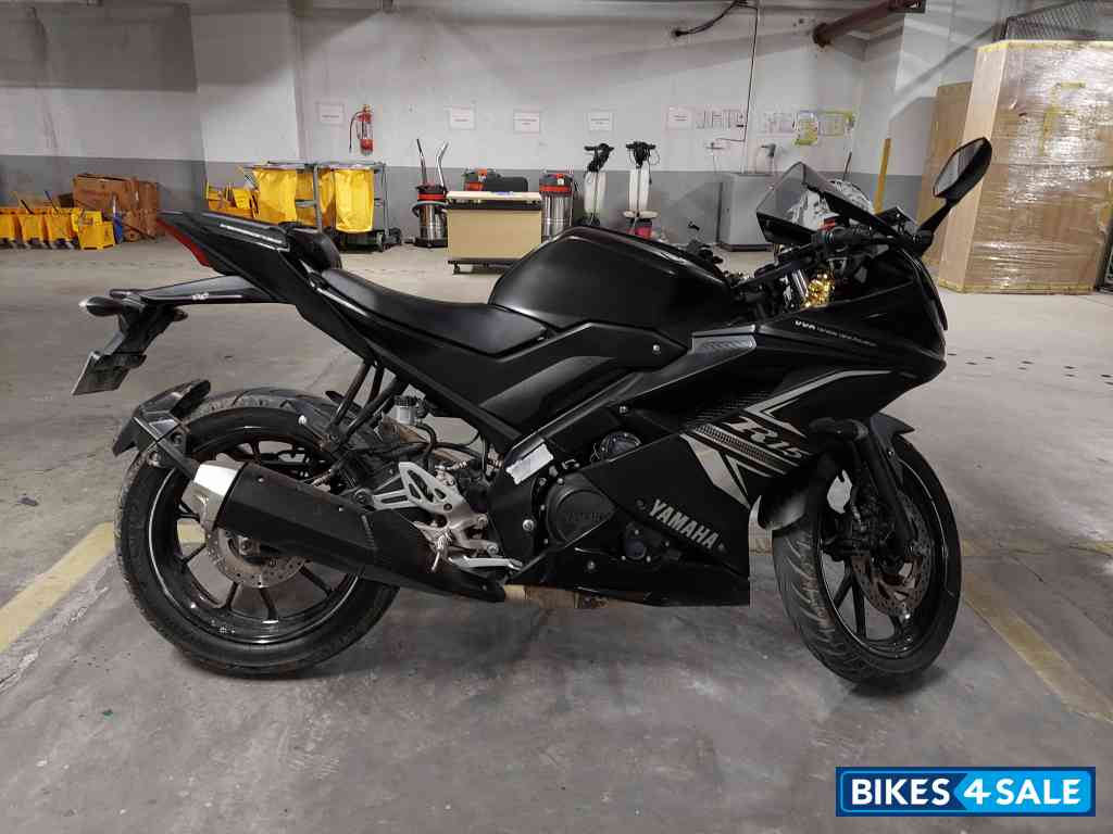 Yamaha YZF R15 V3