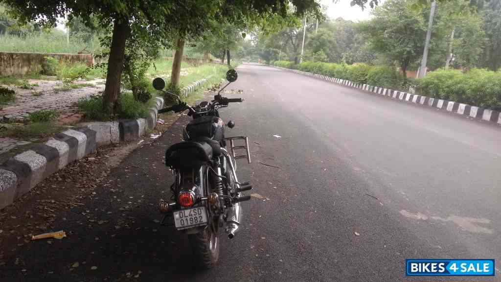 Halcyon Green Royal Enfield Classic 350 Dual Channel BS6