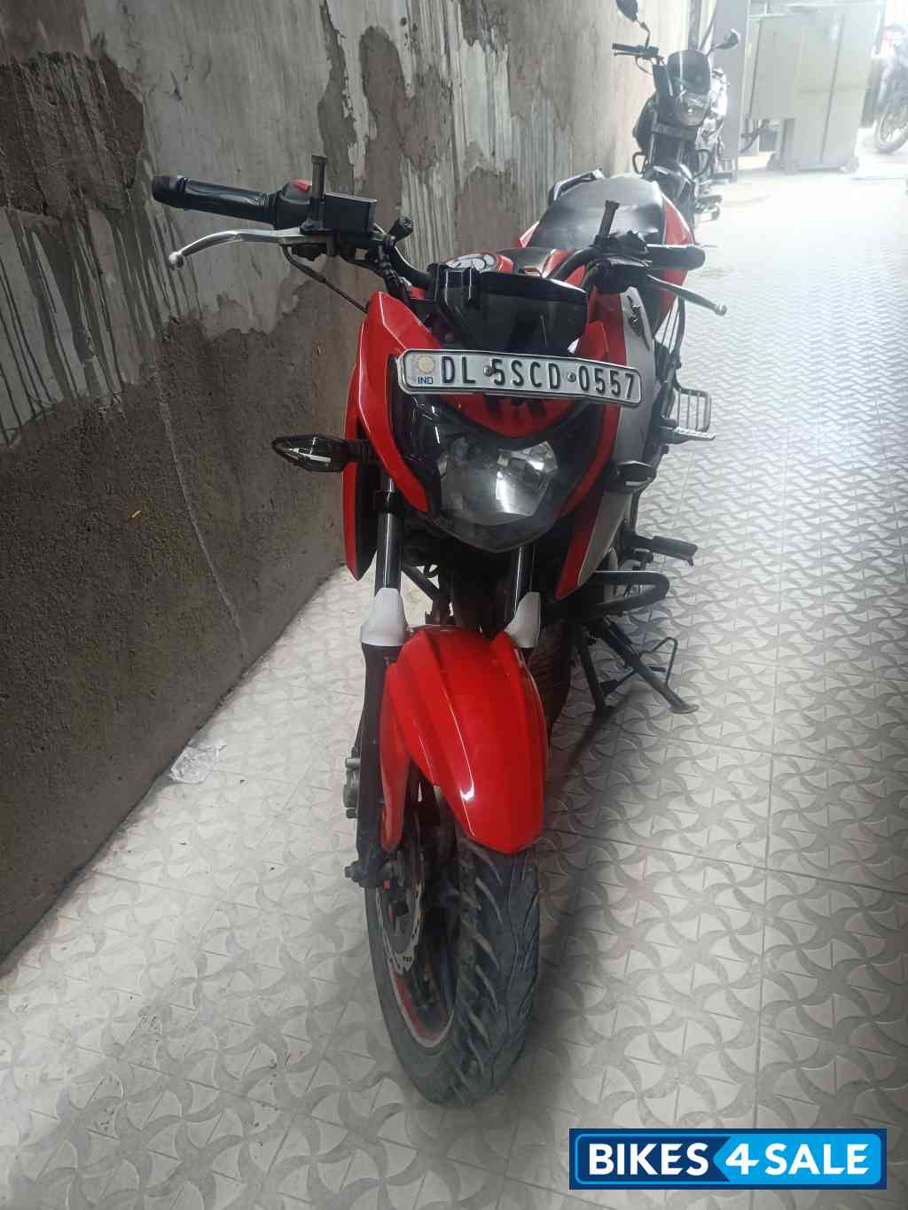 TVS Apache RTR 160 4V
