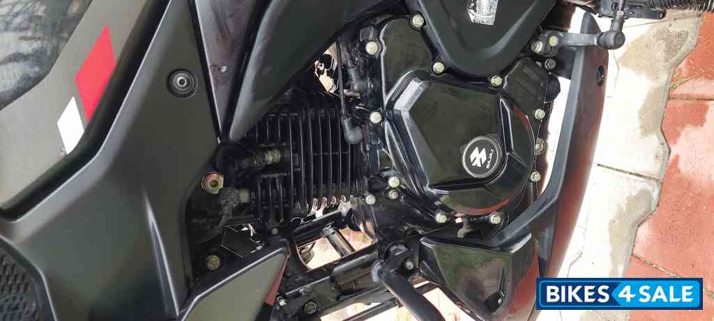 Black Bajaj Pulsar N160 Dual Channel ABS