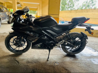 Black Yamaha YZF R15 V3