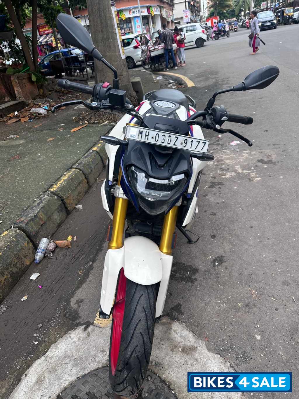 BMW G 310 R